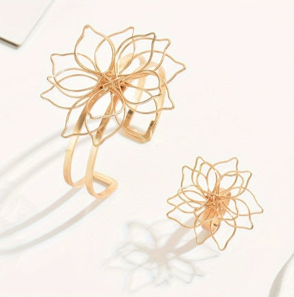 Elegant Geometric Lattice Flower Ring, Wedding Party