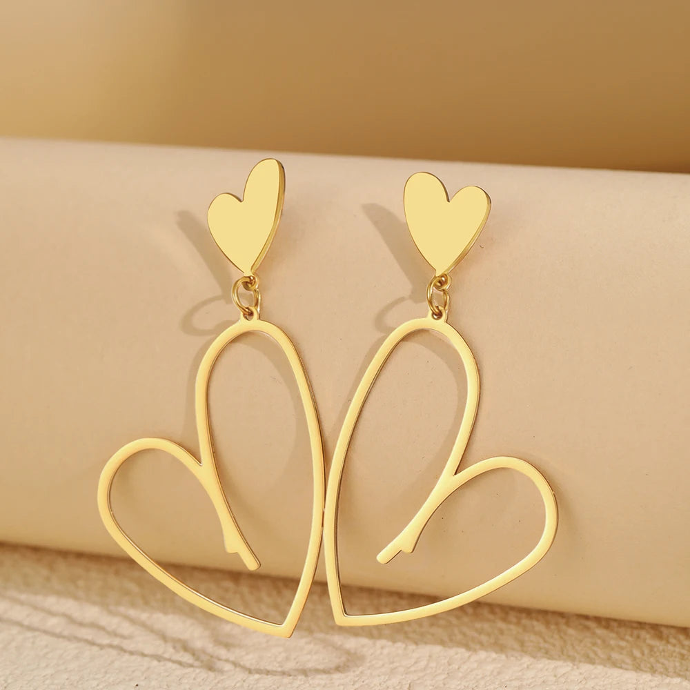 DOTIFI Stainless Steel Retro Hollow Peach Heart Pendant Earrings Female Fashion European Punk Long Earrings Party Jewelry Gifts