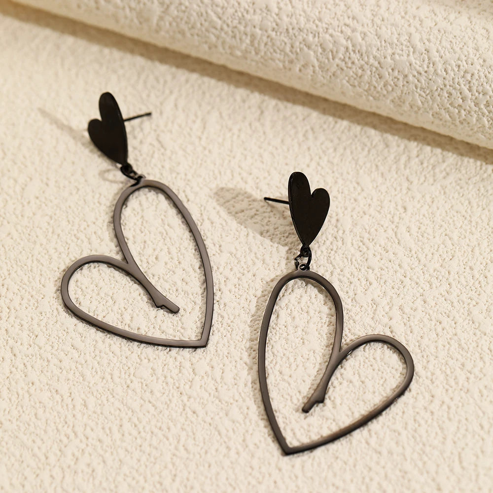 DOTIFI Stainless Steel Retro Hollow Peach Heart Pendant Earrings Female Fashion European Punk Long Earrings Party Jewelry Gifts