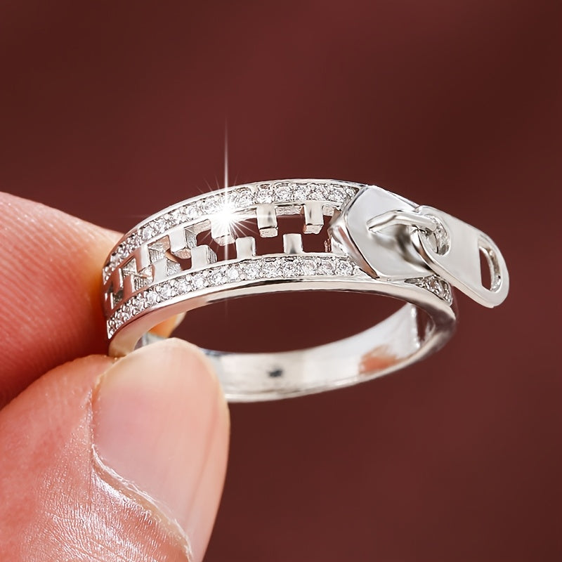 1 Trendy Zipper-design Women's Ring Inlaid with Synthetic Synthetic Zirconia