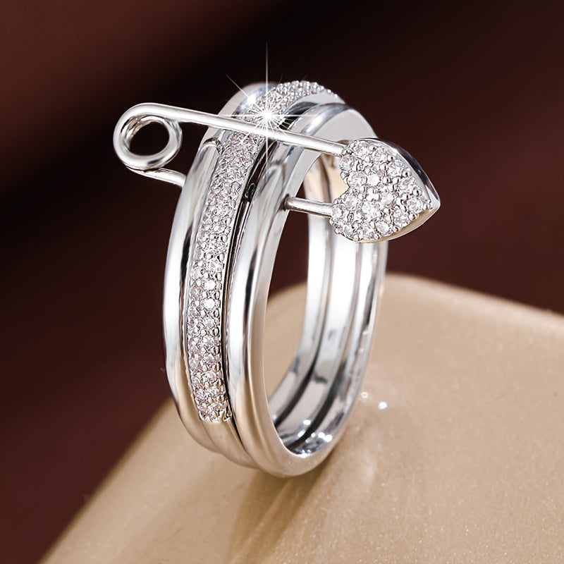 A Women'S Ring Designed with a Detachable Three-Ring Structure, Featuring Heart-Shaped Pins And Set with Zirconia Stones