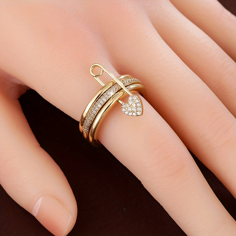 A Women'S Ring Designed with a Detachable Three-Ring Structure, Featuring Heart-Shaped Pins And Set with Zirconia Stones